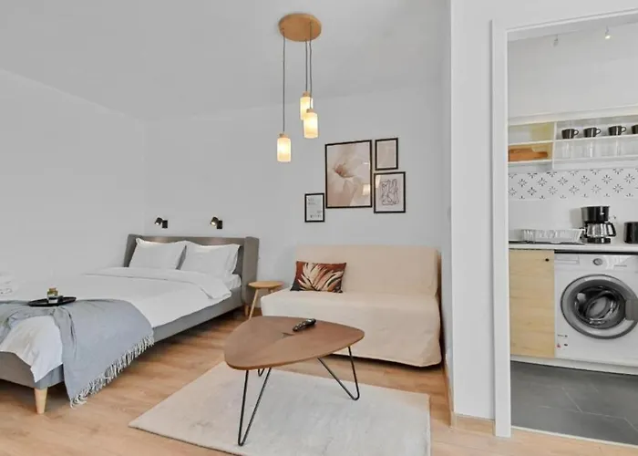 Serene Retreat - Beautifully Designed Studio